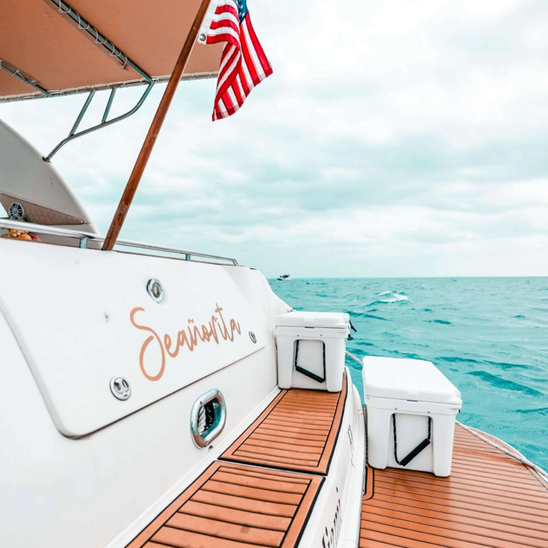 yacht trip cancun 4