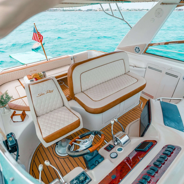 yacht trip cancun 10