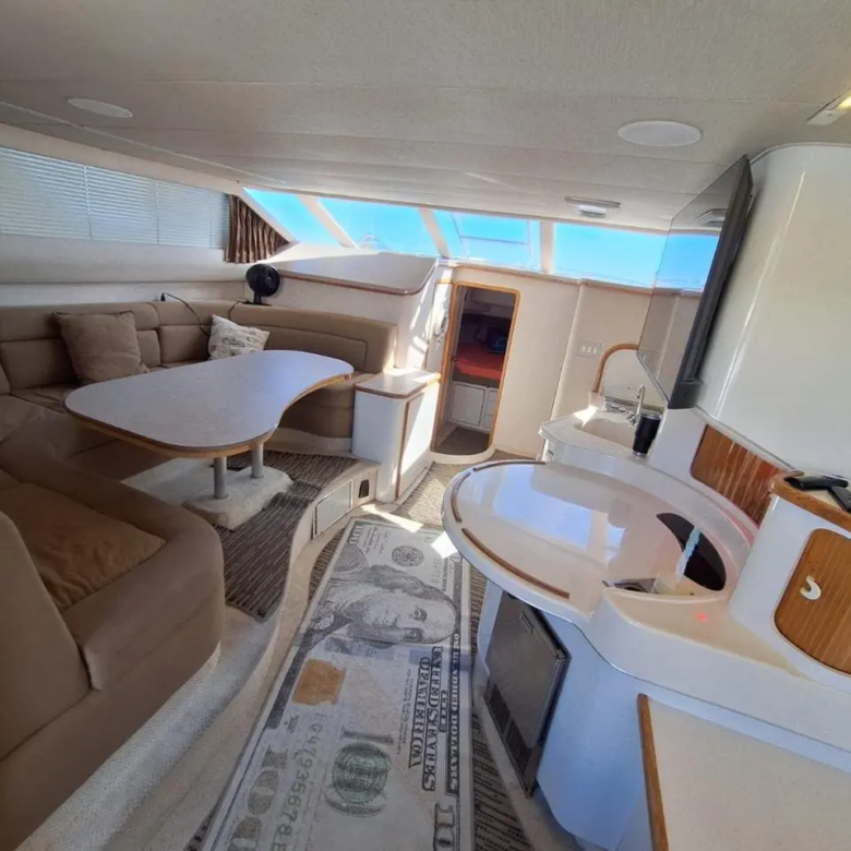 yacht tours in cancun 12