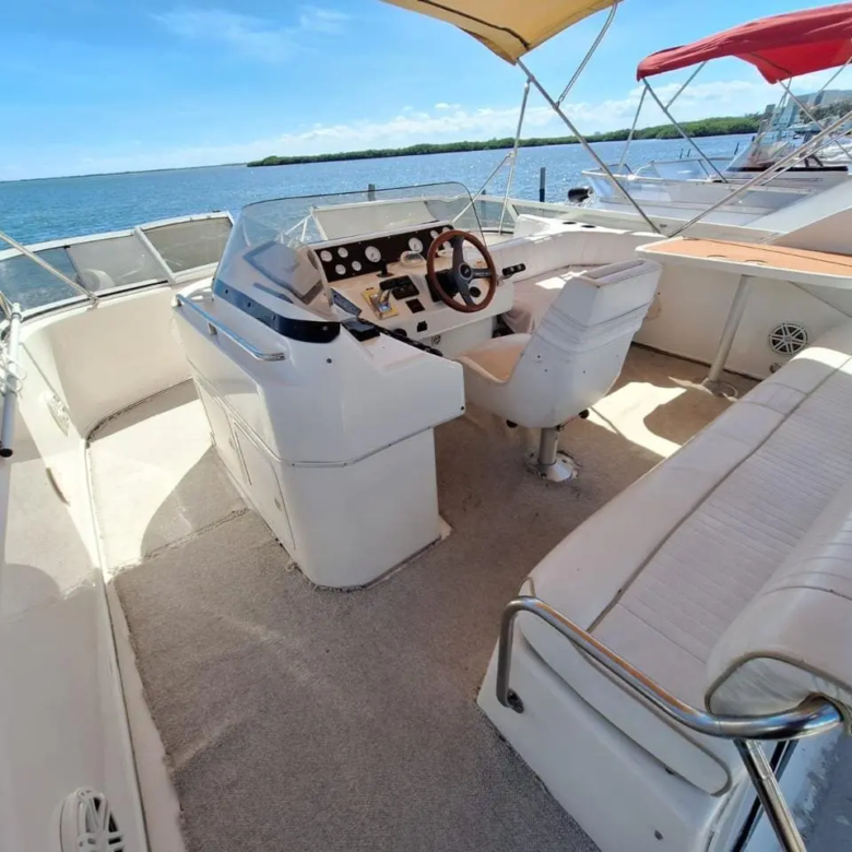 yacht trips in cancun 18