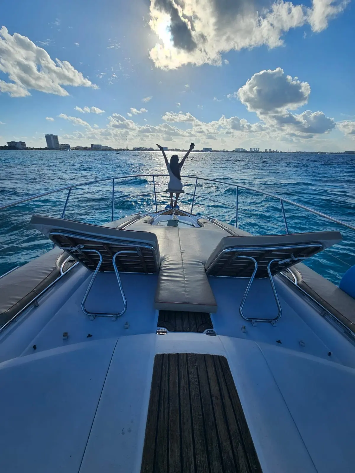 renta de barcos en cancun 21