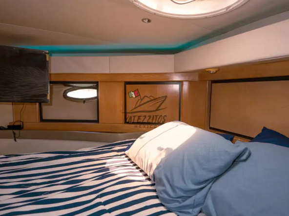 yachts in mazatlan rent 9