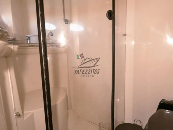 yachts in mazatlan rent 10