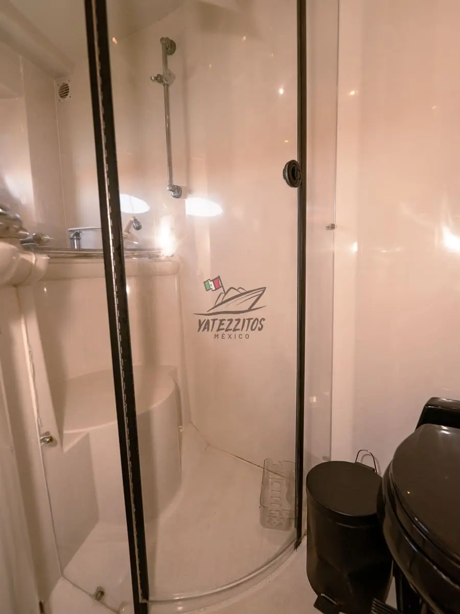 yachts in mazatlan rent 10