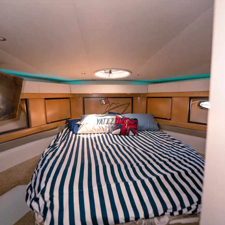 yachts in mazatlan rent 11