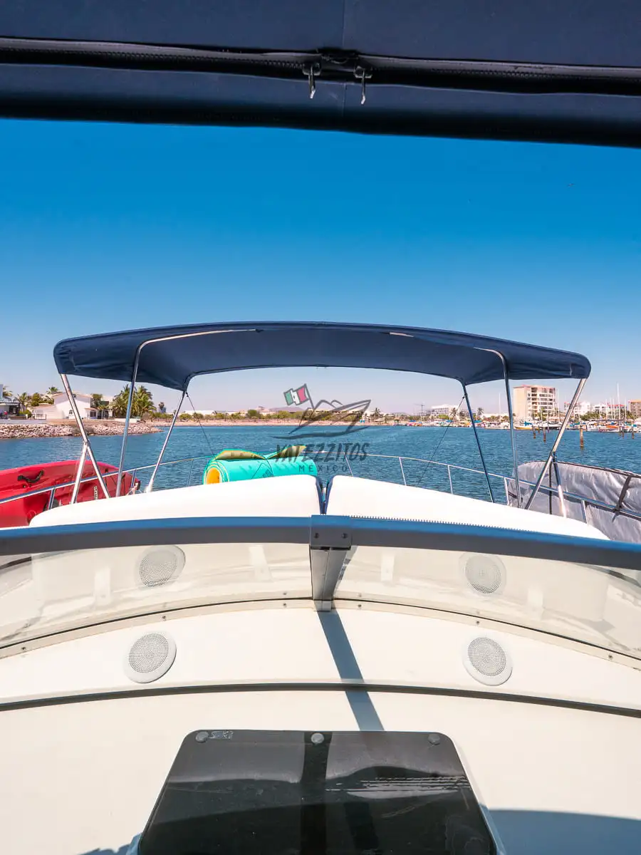 yachts in mazatlan rent 4