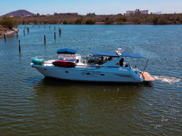 yachts in mazatlan rent 26