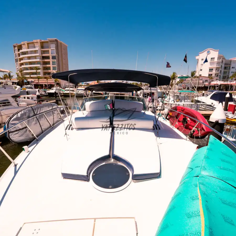 yachts in mazatlan rent 7