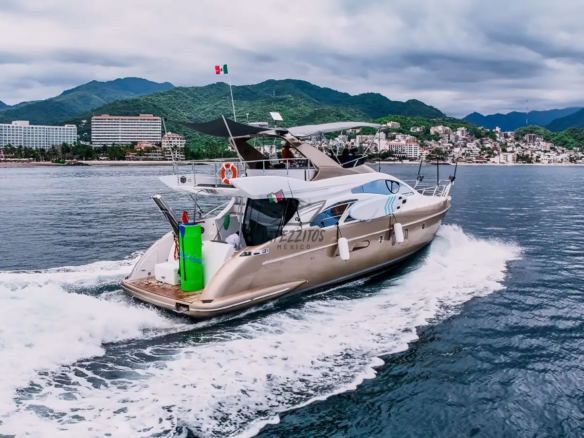 Yates en Vallarta - Don Jony Azimut 55ft - 005