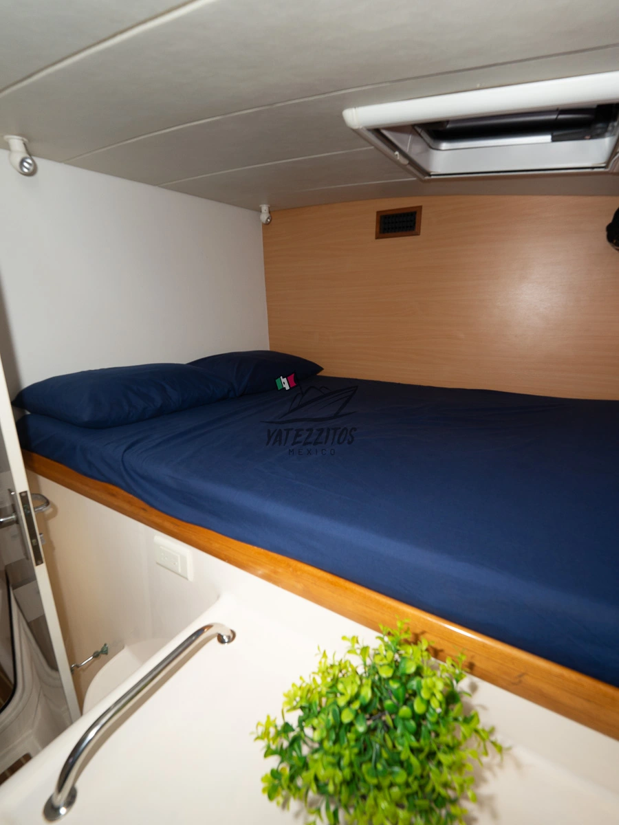 Catamaran Tour Puerto Vallarta – Michelle 48″ 0008