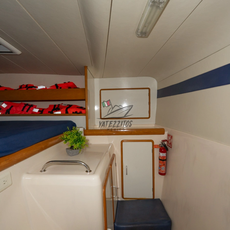 Catamaran Tour Puerto Vallarta – Michelle 48″ 0009