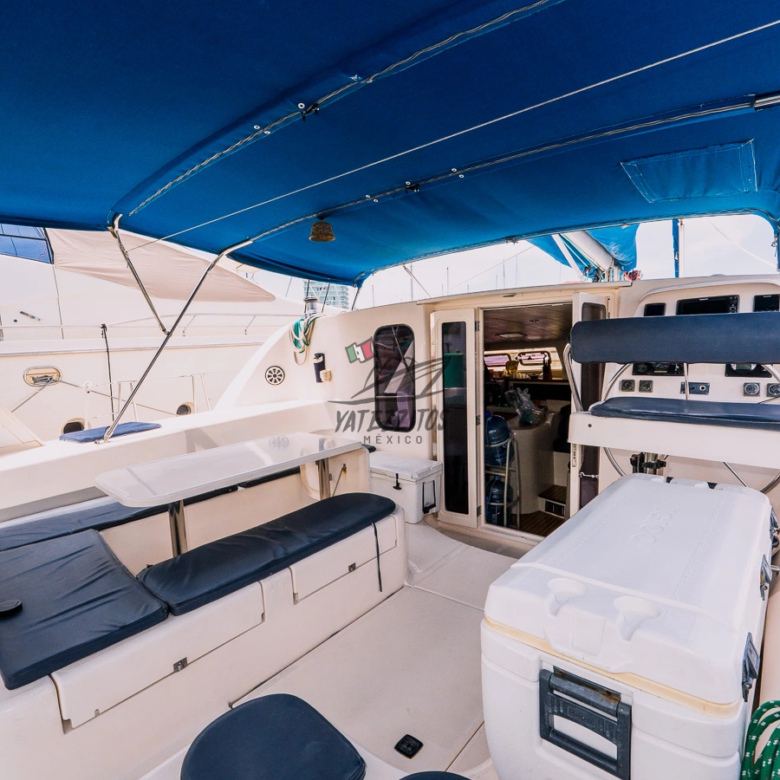 Catamaran Tour Puerto Vallarta – Michelle 48″ 0017