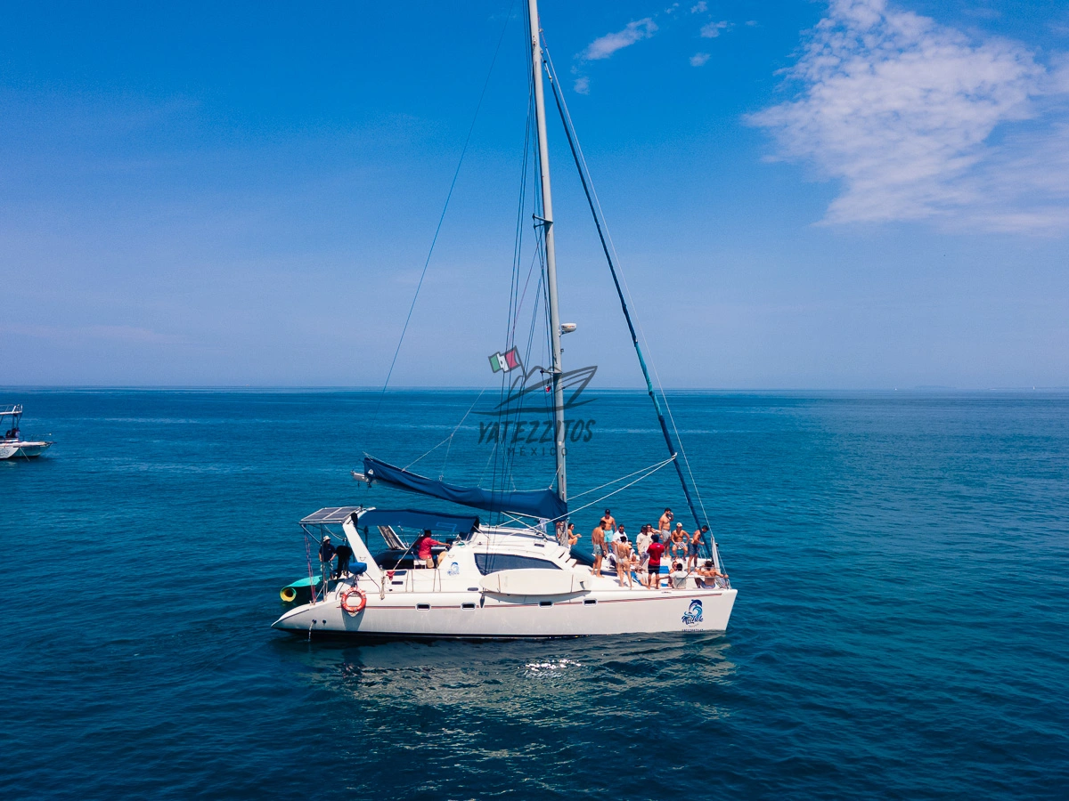 Catamaran Tour Puerto Vallarta – Michelle 48″ 0013