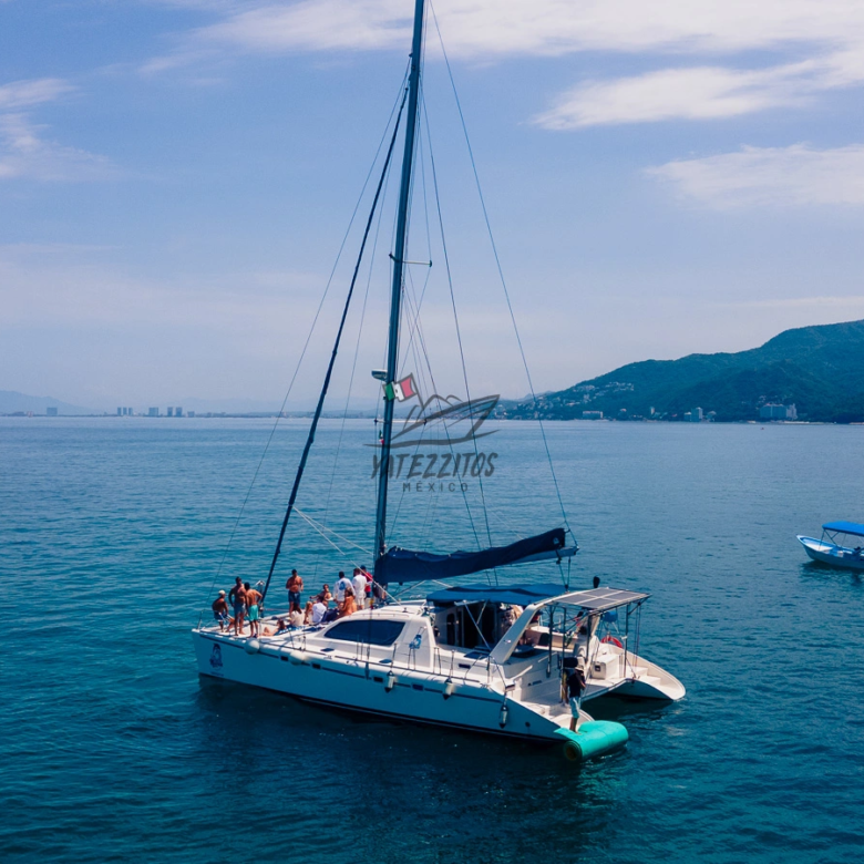 Catamaran Tour Puerto Vallarta – Michelle 48″ 0020