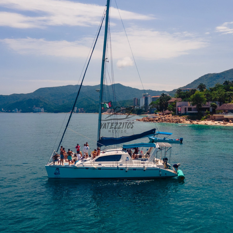 Catamaran Tour Puerto Vallarta – Michelle 48″ 0021