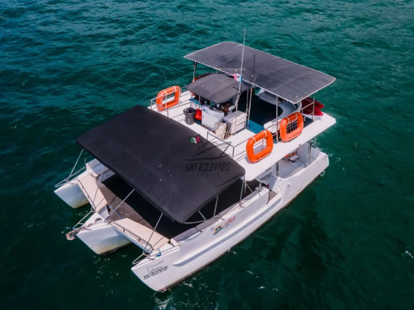 Renta de catamarán en Puerto Vallarta desde $22,800 - 002