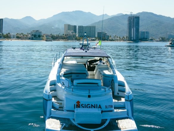 Renta de Yates Puerto Vallarta – Yate Insignia Sunseeker 46ft - 015