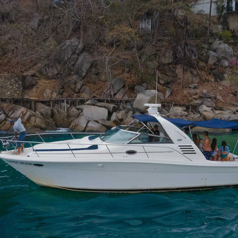 Paseos en yate Puerto Vallarta – Santa Elisa 38ft - 016