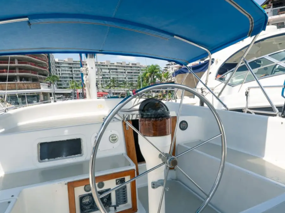 Excursion a Puerto Vallarta - Velero Mountaineer 05