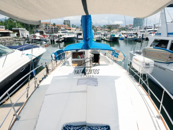 Excursion a Puerto Vallarta - Velero Mountaineer 01