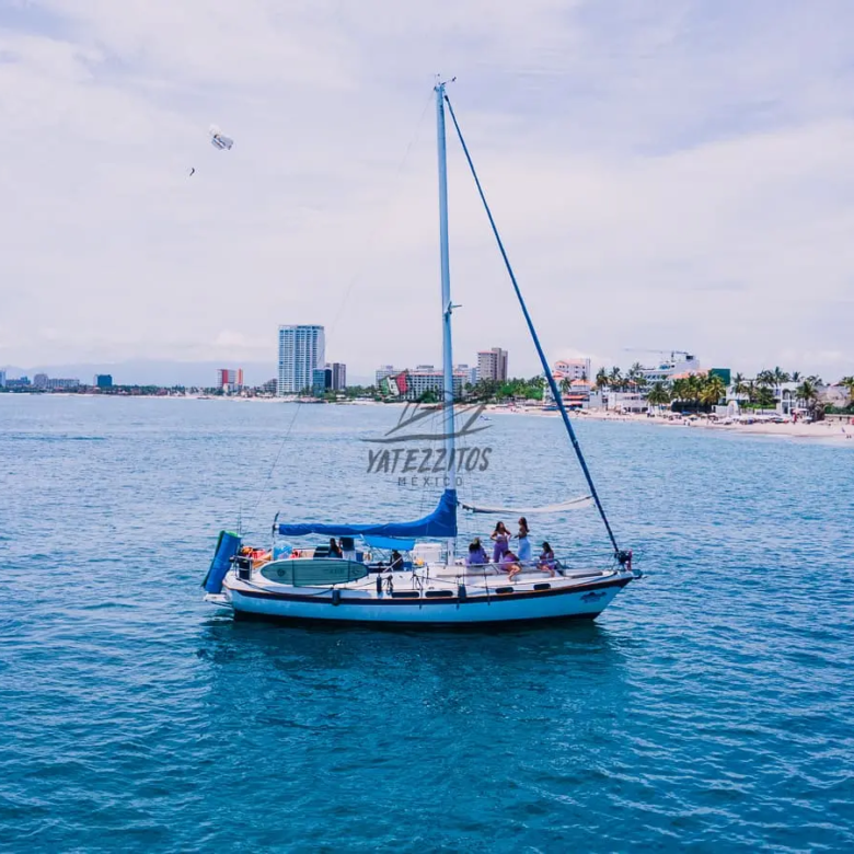 Excursion a Puerto Vallarta - Velero Mountaineer 15