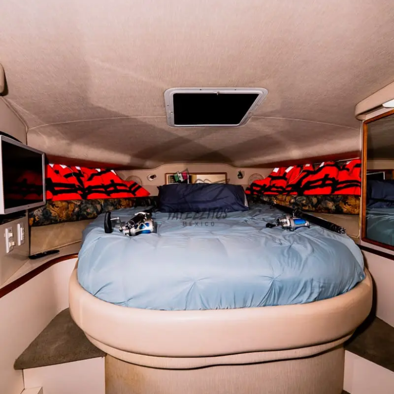 Boat Rental Puerto Vallarta – Delta Sea Ray 42″ 014