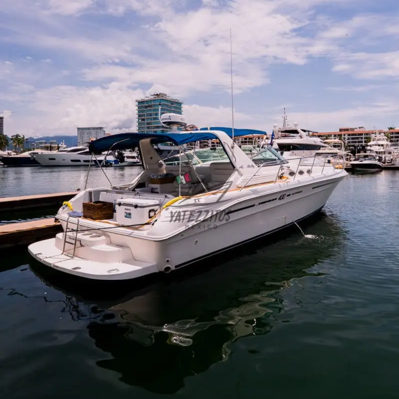 Boat Rental Puerto Vallarta – Delta Sea Ray 42″ 003