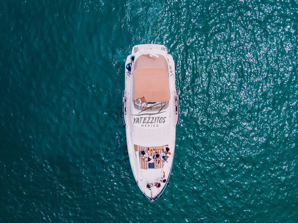 Renta de barco en Puerto Vallarta: Yate Good Boy de lujo - 001