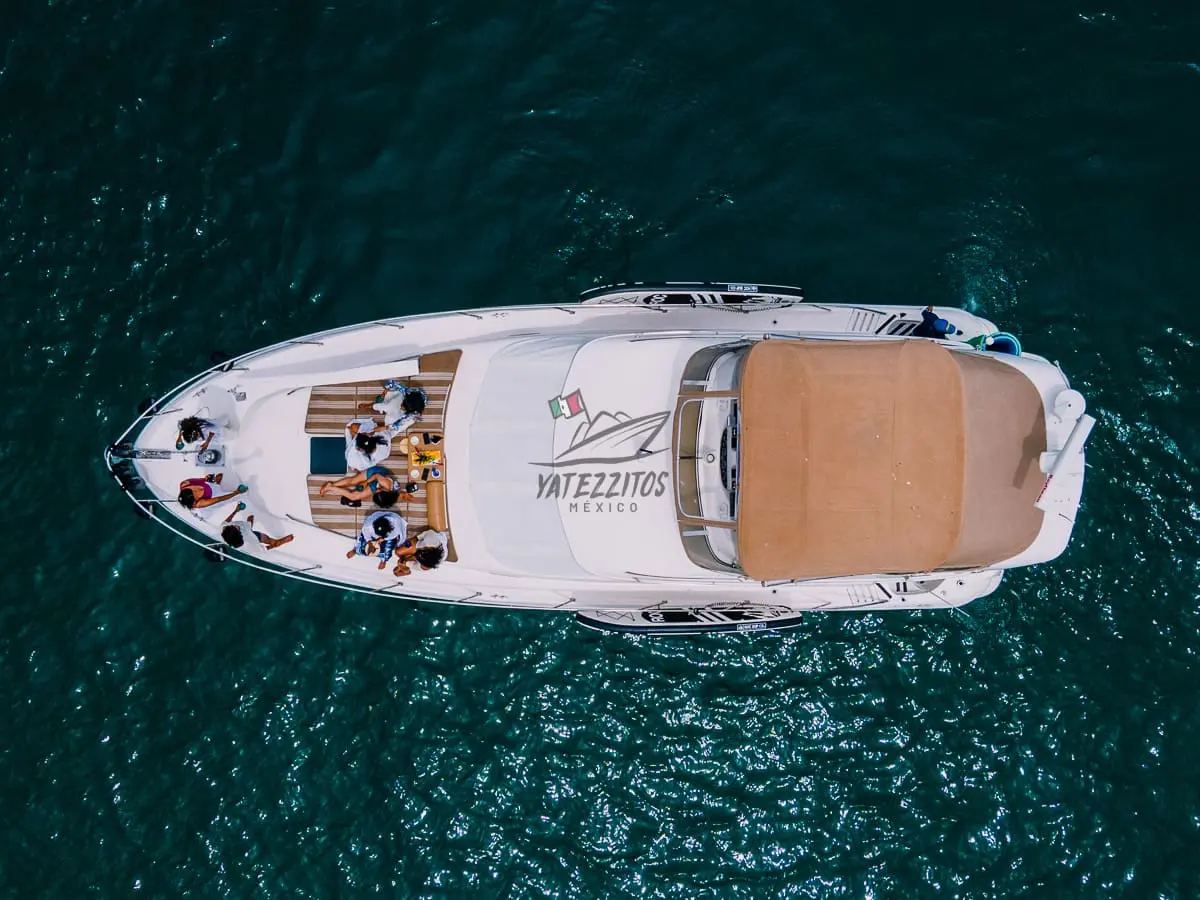 Renta de barco en Puerto Vallarta: Yate Good Boy de lujo - 006