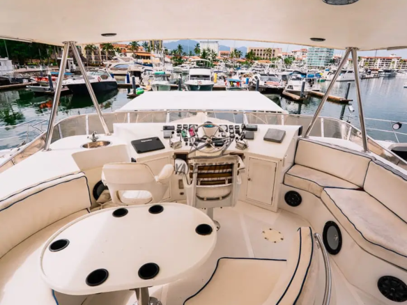 Renta yate Vallarta – Hestia Mikelson 55ft - 003