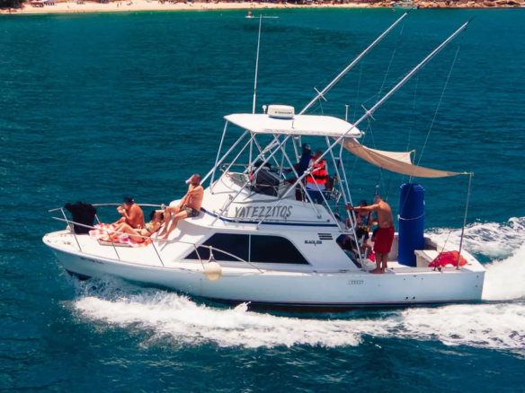 Fishing in Vallarta – Yate Let’s Play 32ft - 015