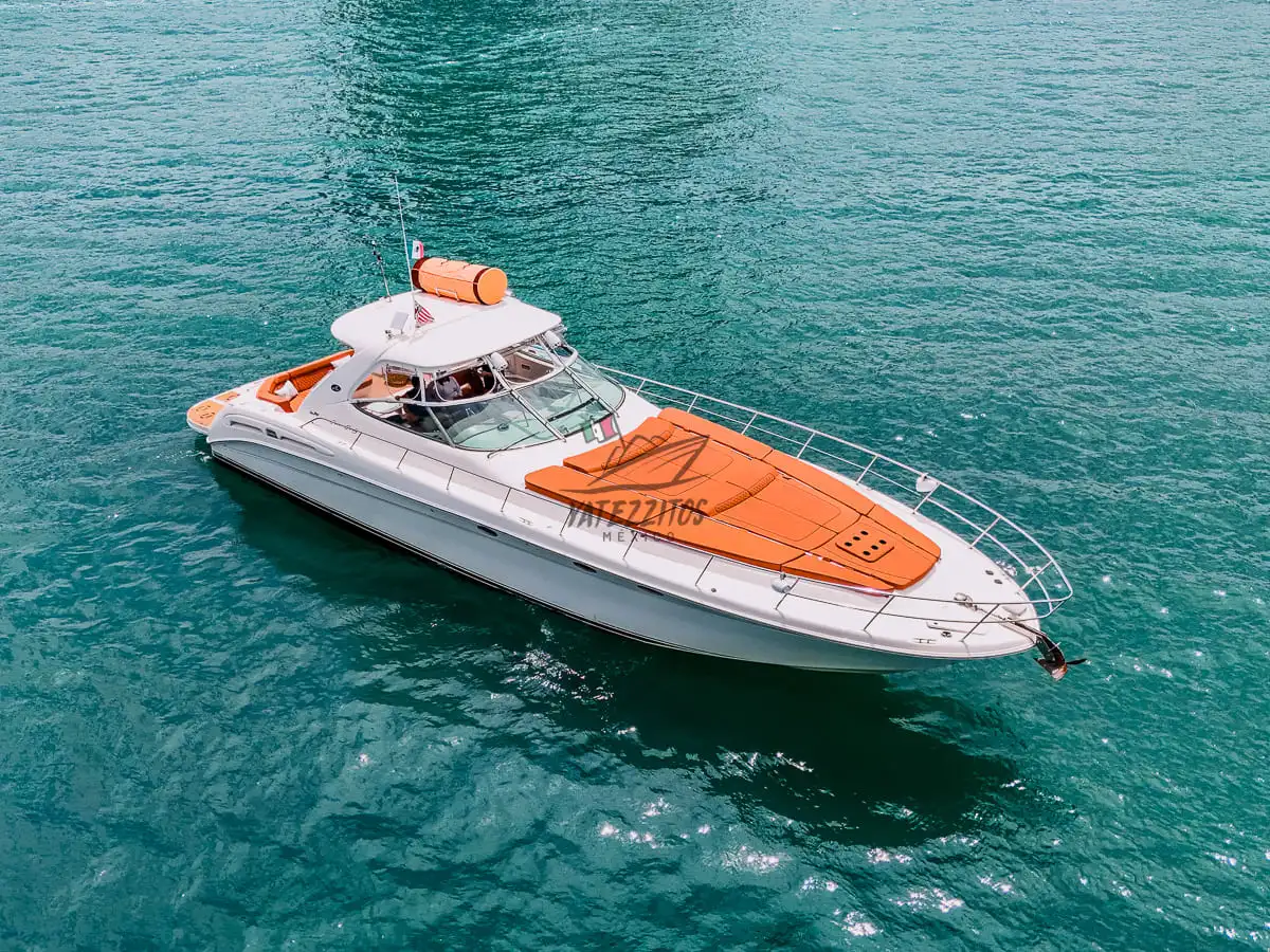Yacht rental Vallarta – Mr. Lucky Sundancer - 0006