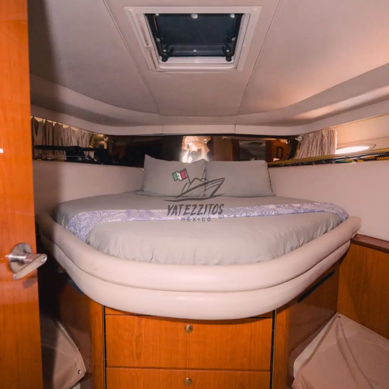 Yacht rental Vallarta – Mr. Lucky Sundancer - 0005