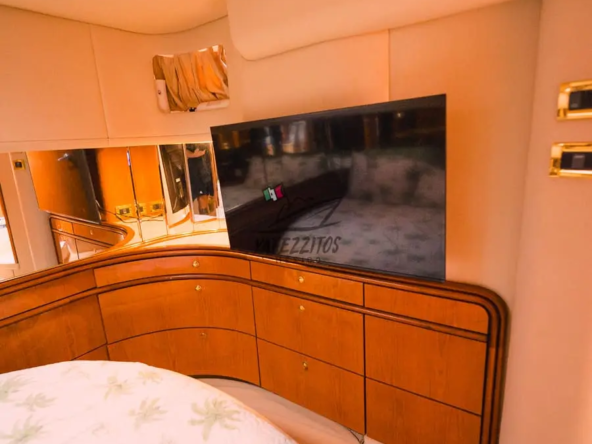 Yacht rental Vallarta – Mr. Lucky Sundancer - 0012