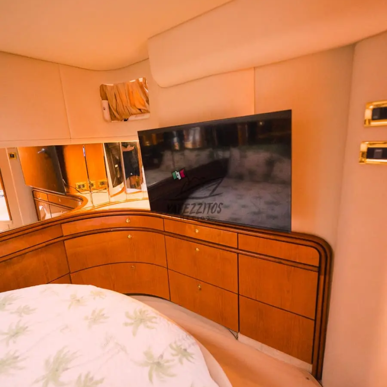 Yacht rental Vallarta – Mr. Lucky Sundancer - 0012