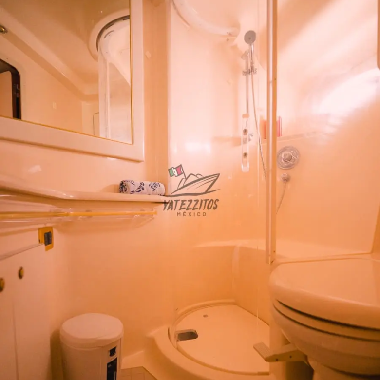 Yacht rental Vallarta – Mr. Lucky Sundancer - 0022