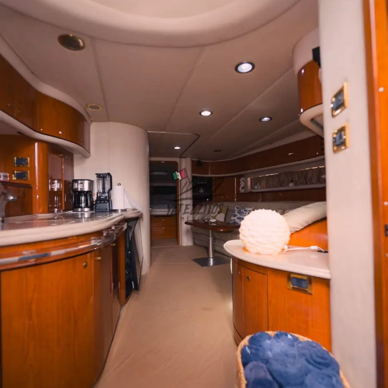 Yacht rental Vallarta – Mr. Lucky Sundancer - 0016
