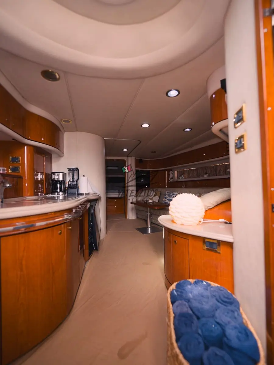 Yacht rental Vallarta – Mr. Lucky Sundancer - 0016