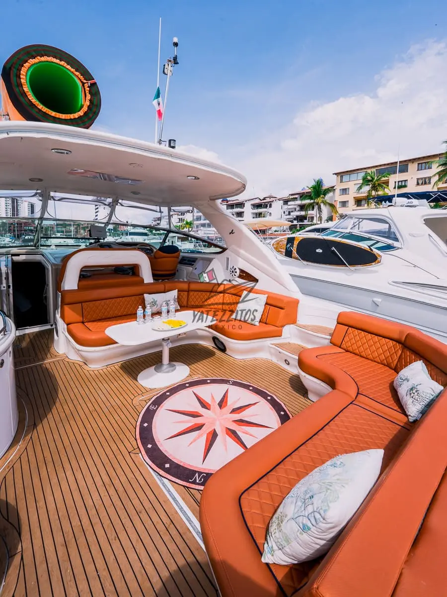 Yacht rental Vallarta – Mr. Lucky Sundancer - 0003