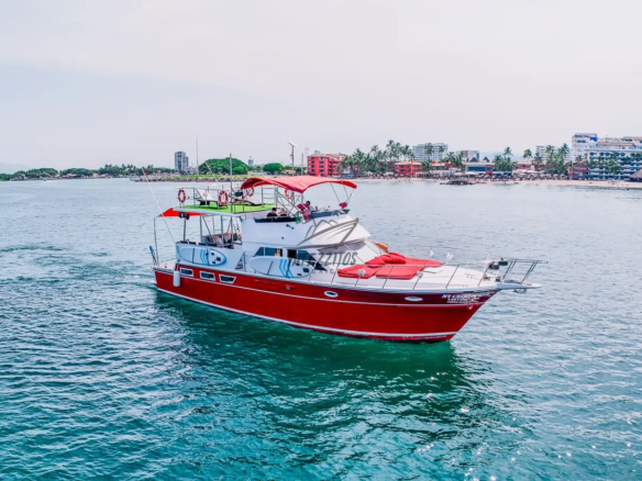 Boat rental Puerto Vallarta | My Christopher Bertram 60ft - 003