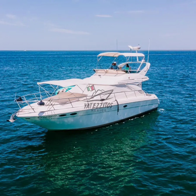 Yacht Rental Puerto Vallarta – Praiano Sea Ray 42″ - 021