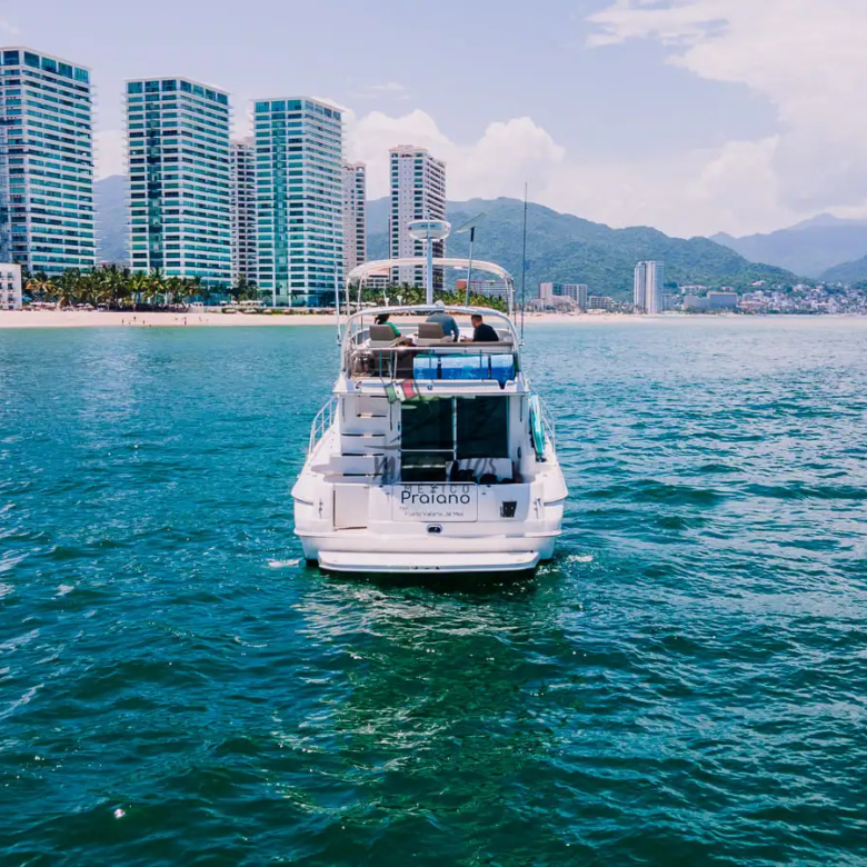 Yacht Rental Puerto Vallarta – Praiano Sea Ray 42″ - 007