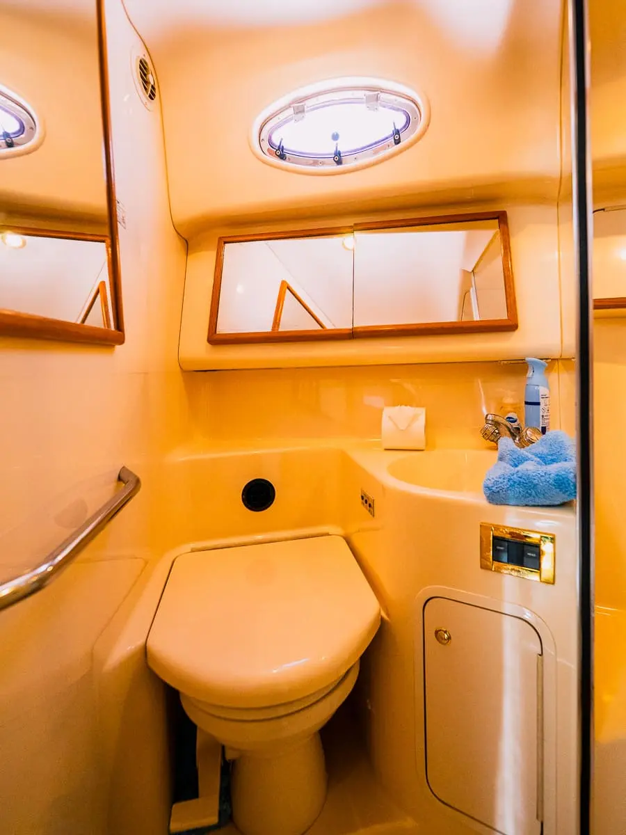 Yacht Rental Puerto Vallarta – Praiano Sea Ray 42″ - 008