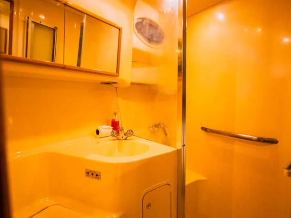 Yacht Rental Puerto Vallarta – Praiano Sea Ray 42″ - 010
