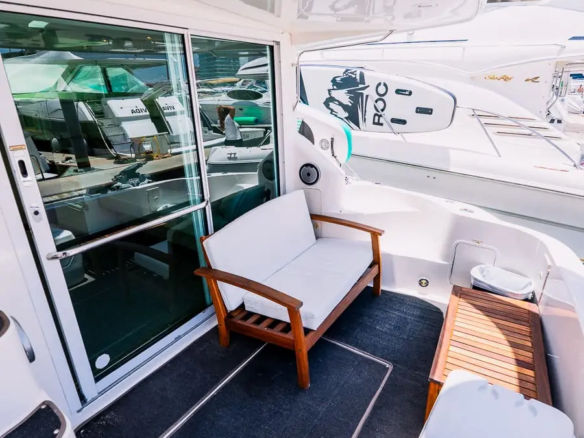 Yacht Rental Puerto Vallarta – Praiano Sea Ray 42″ - 002