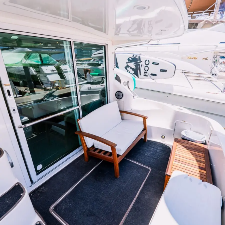 Yacht Rental Puerto Vallarta – Praiano Sea Ray 42″ - 002