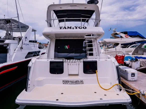 Adventures Puerto Vallarta – Yate Tamygo Maxum 46″ 005