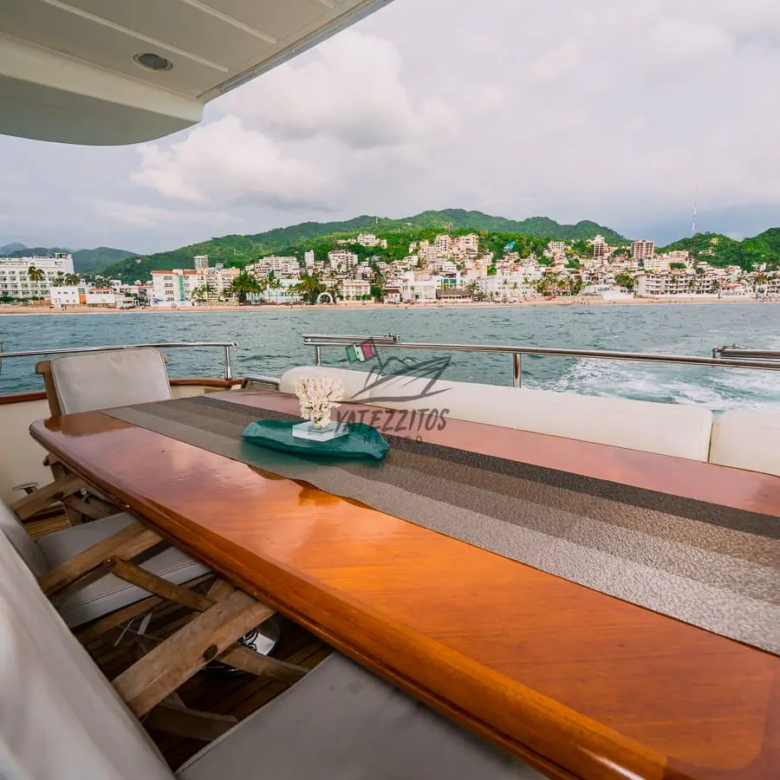 Renta de barcos Puerto Vallarta: Yate Tanjia de lujo - 0002