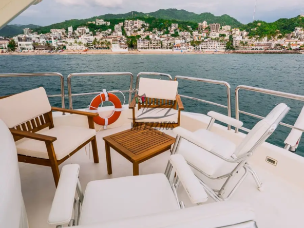 Renta de barcos Puerto Vallarta: Yate Tanjia de lujo - 0008