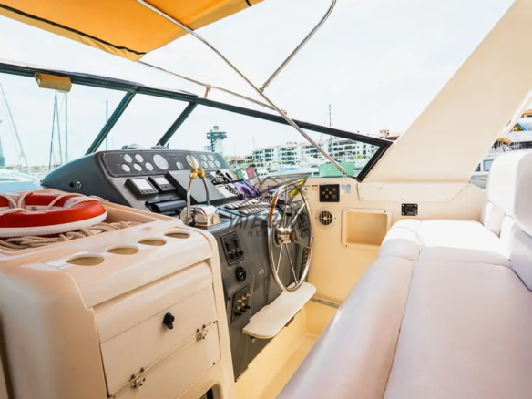 Yates en Renta Puerto Vallarta – Tiara 42ft - 003